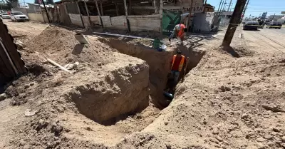 Reponen tubera de agua potable en Pueblo Nuevo