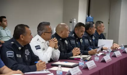 Fortalecen estrategias para garantizar entornos escolares seguros