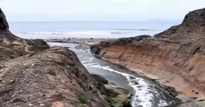 Agua contaminada Mar