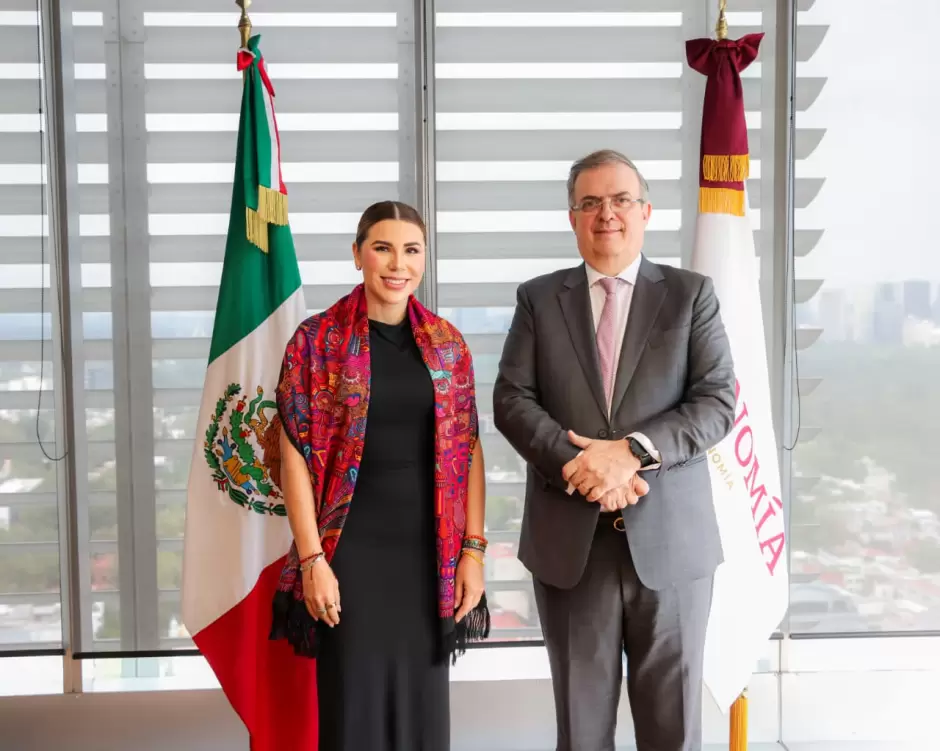 Gobernadora Marina del Pilar y secretario Marcelo Ebrard