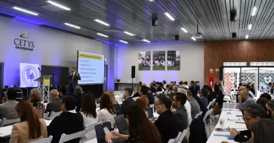 CETYS