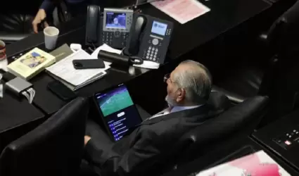 Adn Augusto ve partido.