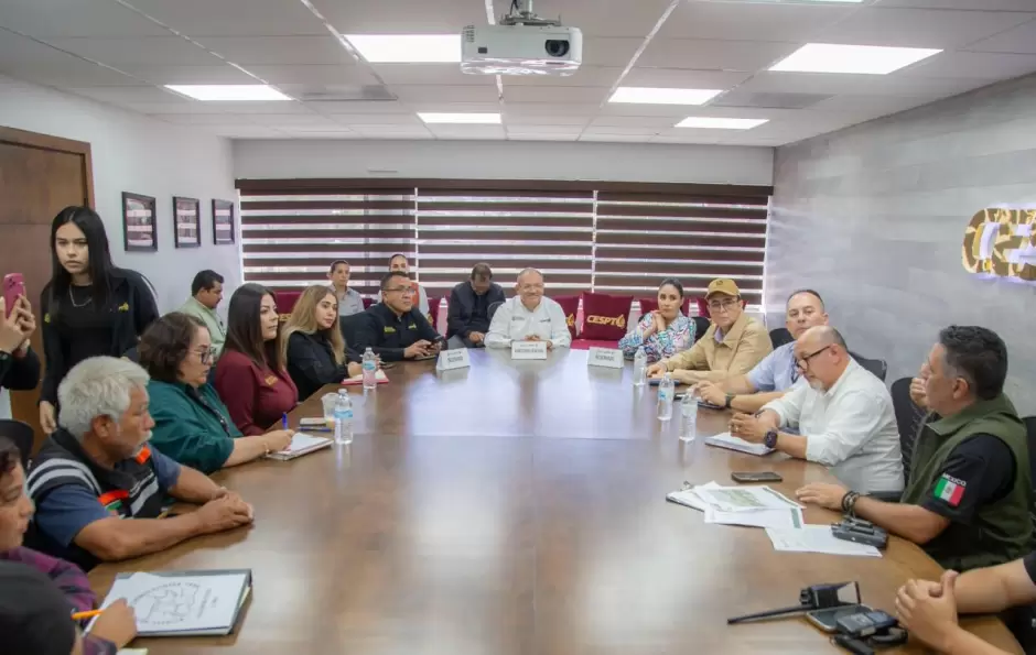 Trabajos de bypass en avenida Snchez Taboada