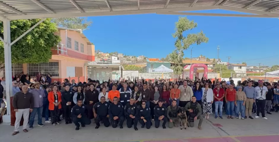 Programa "Escuela Informada, Escuela Segura"