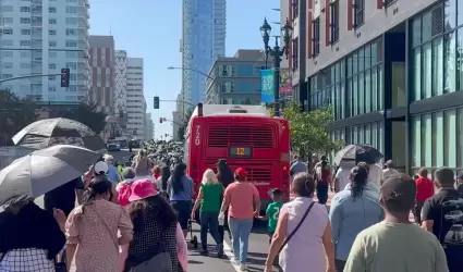 "Viacrucis migrante" en la frontera; lderes se unen para exigir se detengan las