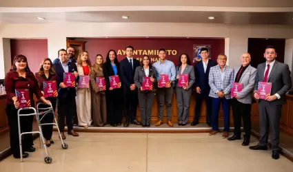 Presenta alcaldesa Claudia Agatn 1er. Informe de Gobierno ante el Cabildo de En