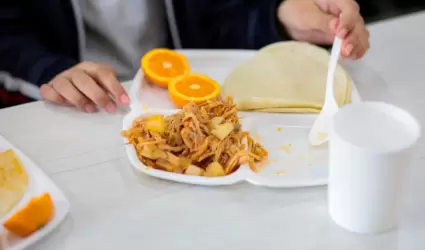 Desayunos escolares en Tijuana