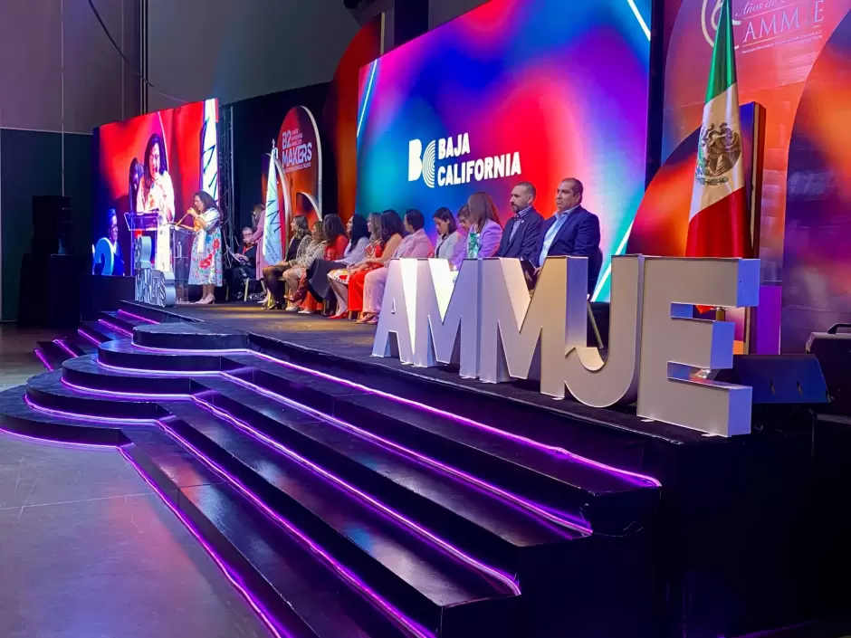 Cumbre Empresarial 2025 "B2 Makers"