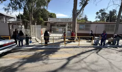 Suspensin de clases en BC por brote del virus coxsackie