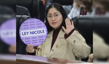"Ley Nicole"