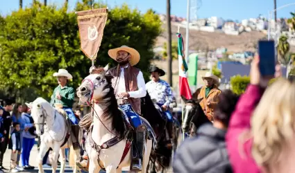 Desfile cvico deportivo con motivo del 115 aniversario del inicio de la Revoluc
