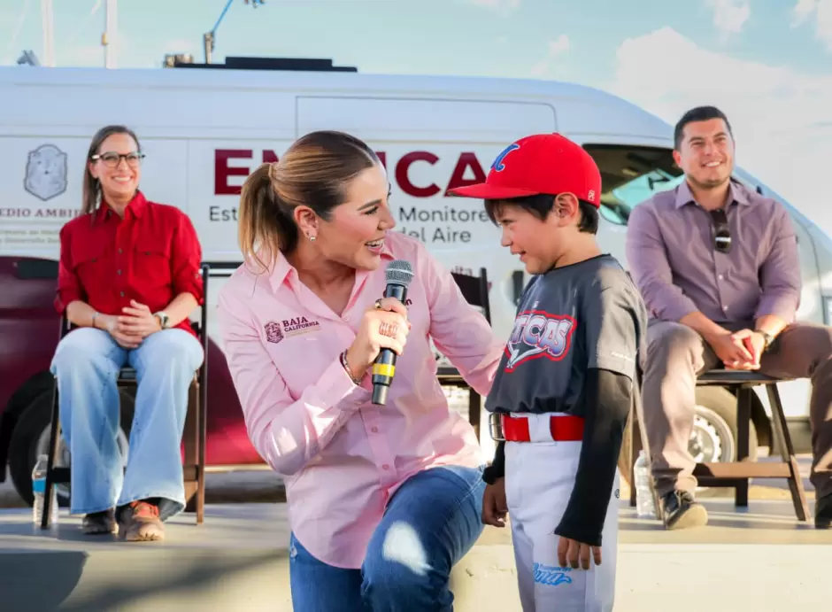 Primera estacin mvil de monitoreo del aire