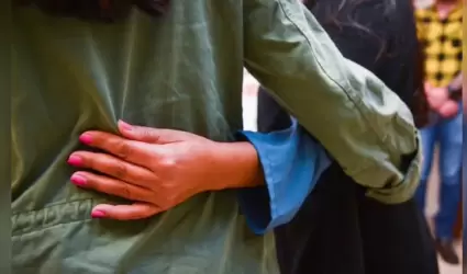 Nios trabajan en la calle