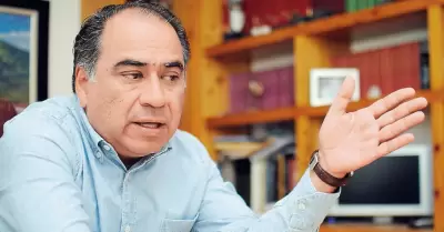 Hctor Astudillo Flores