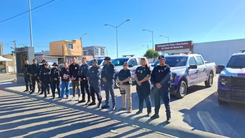 Marcha de reconocimiento en el fraccionamiento Real de Rosarito