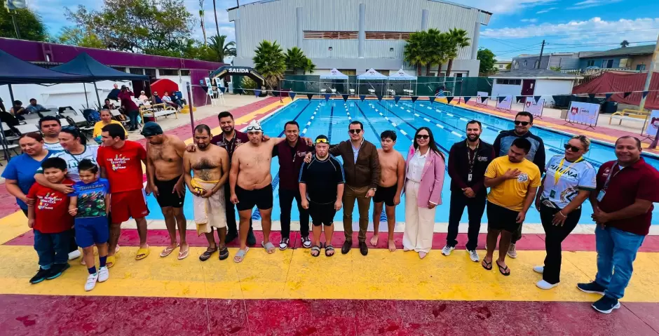 Reapertura de alberca de la Unidad Deportiva Reforma