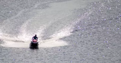 Entrega de equipo, uniformes y unidades a Protecci�n Civil