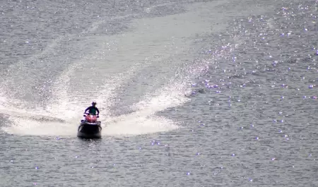 Entrega de equipo, uniformes y unidades a Protecci�n Civil