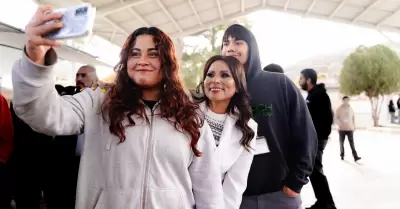 Claudia Agatn promueve 6 obras educativas