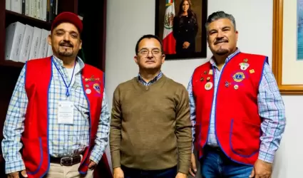 Oficial mayor, Eleazar Lpez Quihuis, sostuvo una reunin con Ral Crdova Villa