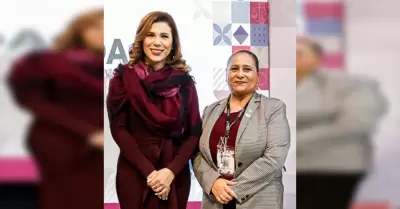Gobernadora Marina del Pilar y Rosina del Villar Casas, presidenta del Comit Ej