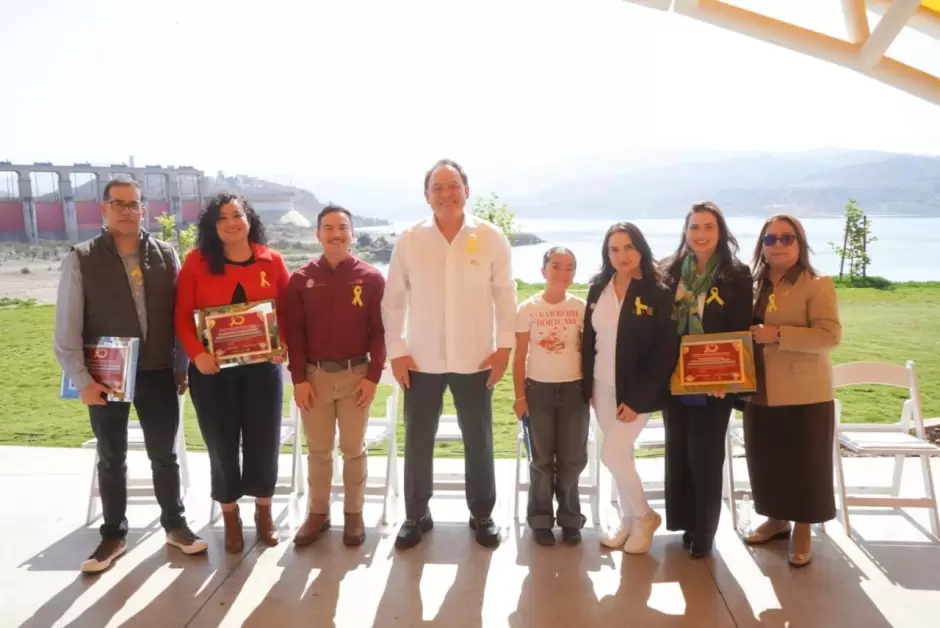 Alianza con asociaciones civiles por las y los nios con cncer