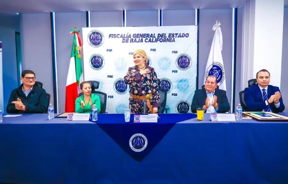 Fortalece fiscal general vnculos con lderes comunitarios de Tijuana