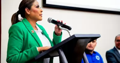 Claudia Agatn impulsa la digitalizacin de trmites y servicios