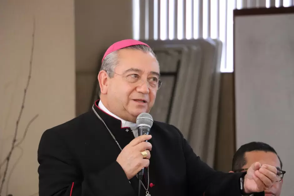 Arzobispo Francisco Moreno Barrn