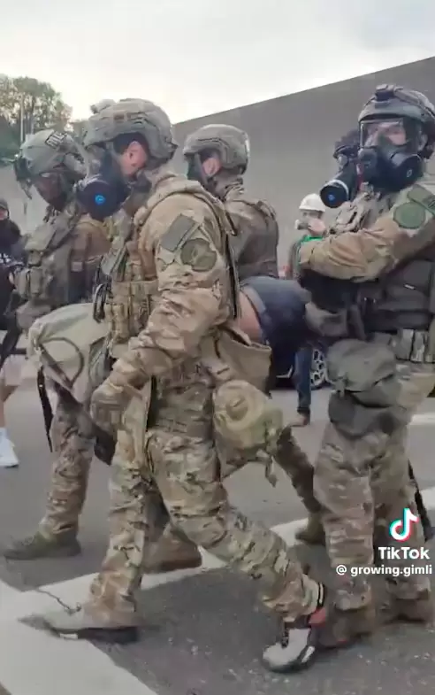 Consulado de Mxico en San Diego ofrece apoyo psicolgico a migrantes ante redadas del ICE