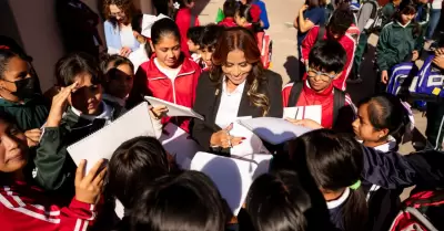 Claudia Agatn fortalece entre la niez los patrimonios histricos de Ensenada