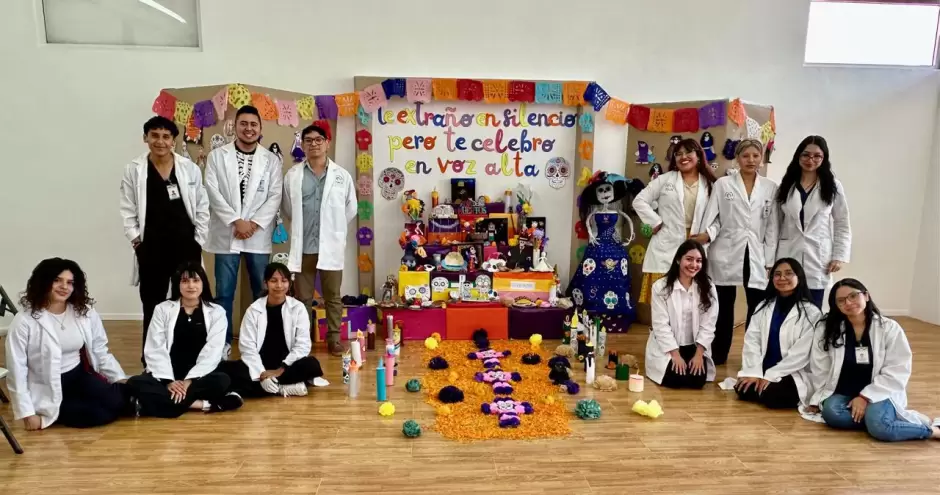 Altar de muertos del Hospital de Salud Mental