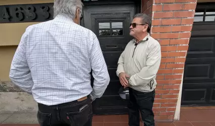 Manuel Cisneros, propietario de la "Birriera Guadalajara" en Ensenada