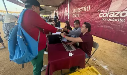 Entrega de actas de nacimiento gratuitas durante jornada en Playas de Rosarito