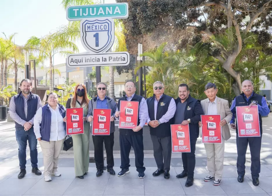 Campaa del Buen Fin en Plaza Ro