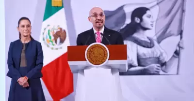 Dr. Octavio de la Torre de Stffano, acompa este jueves a la Presidenta de Mx