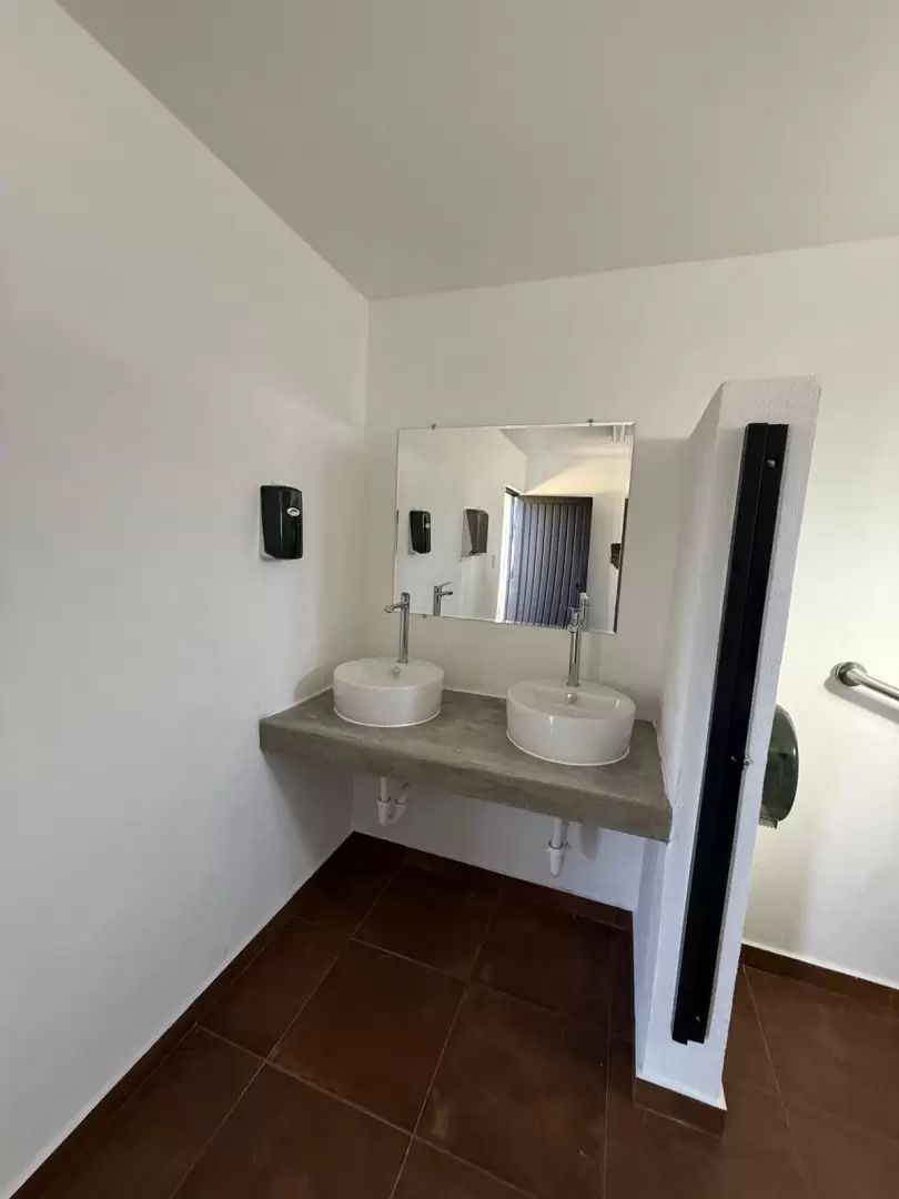 Mdulos sanitarios en el sitio arqueolgico El Vallecito