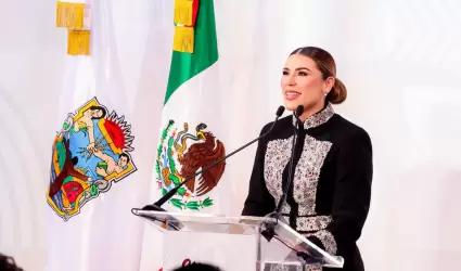 Gobernadora Marina del Pilar en Cuarto Informe