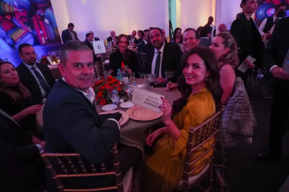 Cena "Girando por El Trompo" a favor de la niez tijuanense