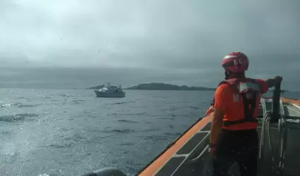 Marina realiza evacuacin mdica de tripulante en embarcacin turstica en Ensen