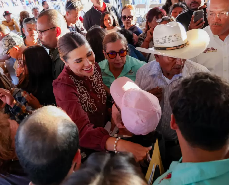 Cumple gobernadora Marina del Pilar con el 90% de sus compromisos a cuatro aos de administracin