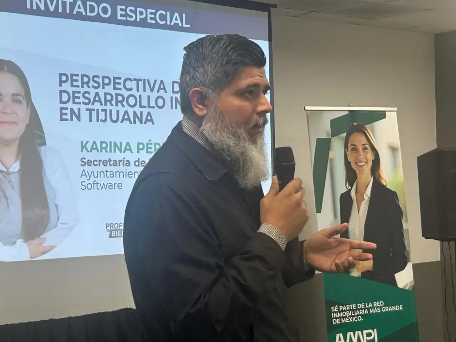 Desayuno Empresarial AMPI