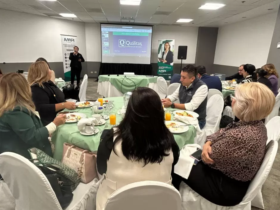 Desayuno Empresarial AMPI
