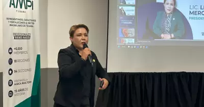 Desayuno Empresarial AMPI