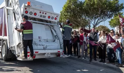Nuevas rutas de recoleccin de basura en Urbi Quinta del Cedro