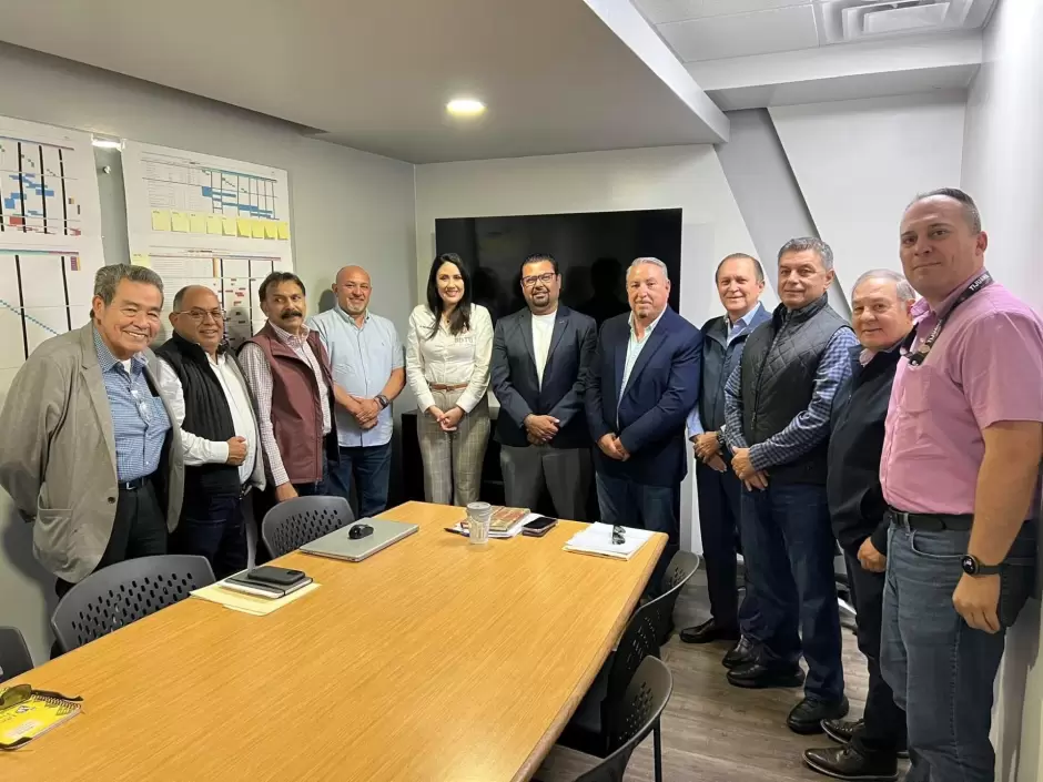 Reunin CMIC y Ayuntamiento de Tijuana