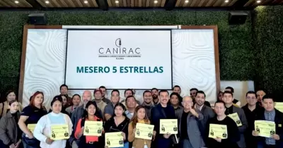 "Mesero 5 Estrellas"