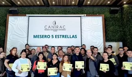 "Mesero 5 Estrellas"