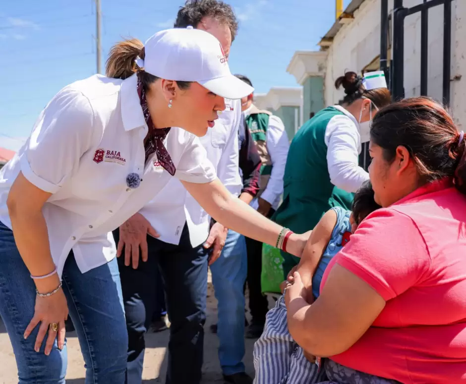 Garantiza gobernadora Marina del Pilar vacunas para proteger a la poblacin ante enfermedades respiratorias