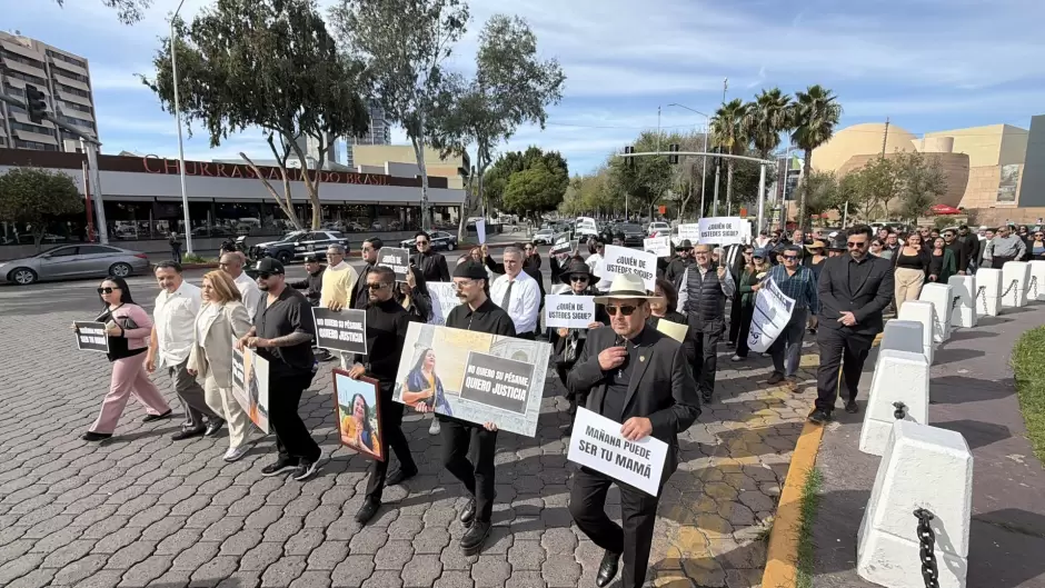 Abogados de Tijuana marchan tras asesinato de colega